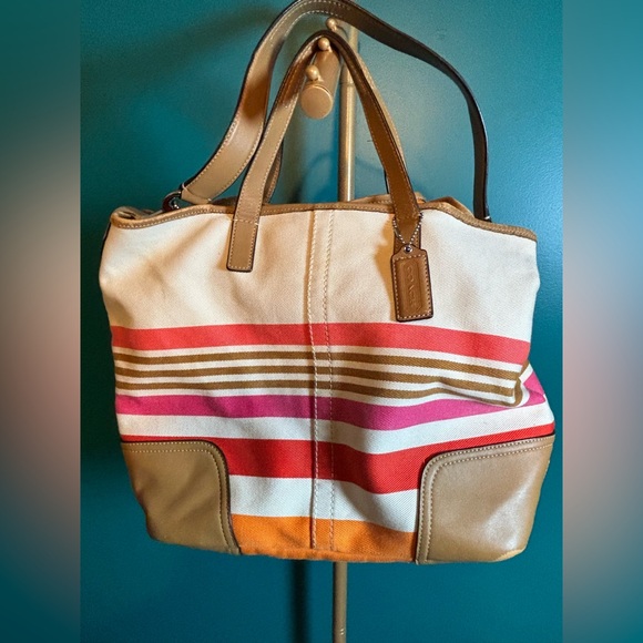 Coach Canvas Cream Orange and Red Pink Hues Tote Bag with Structured Design - Picture 1 of 9